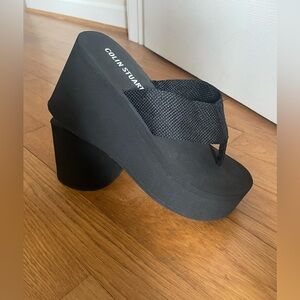 Women’s Size 7 platform sandals